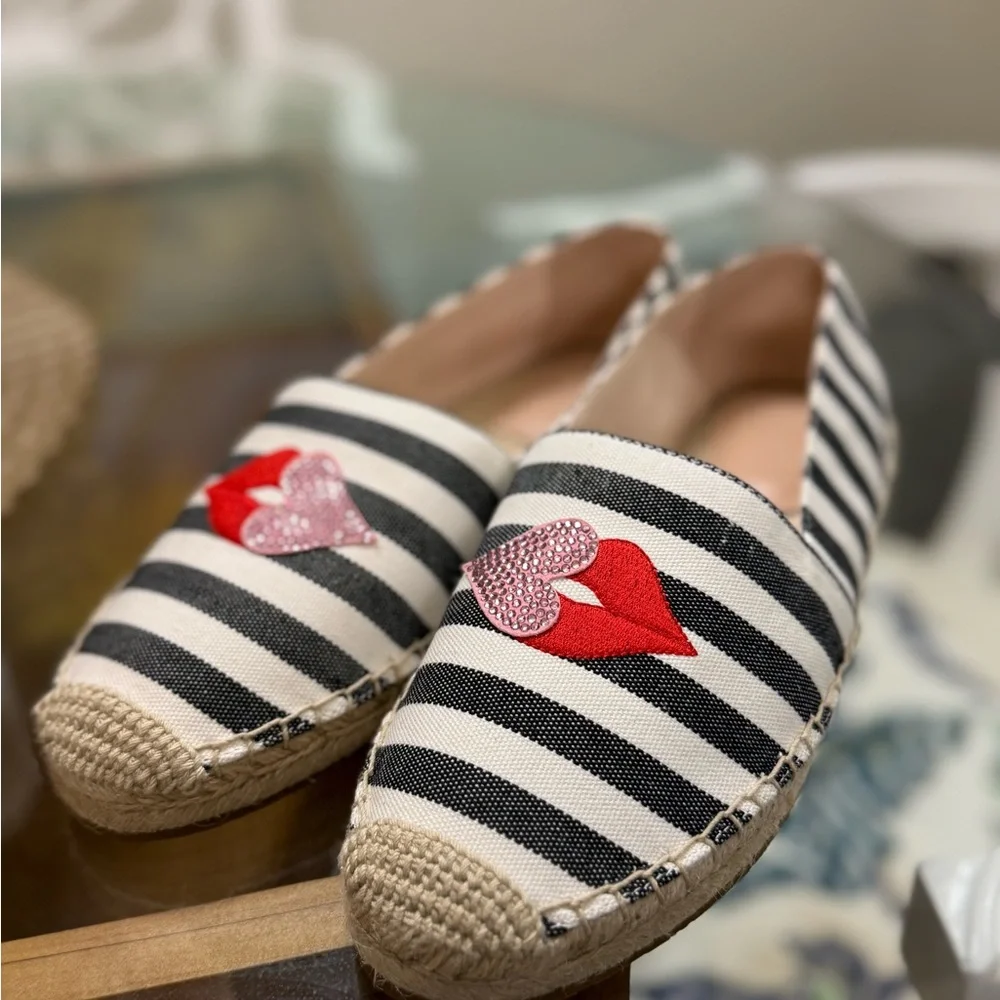 NWO BOX Kate Spade New York Women's Gimlet Heart Lips Espadrille 7.5